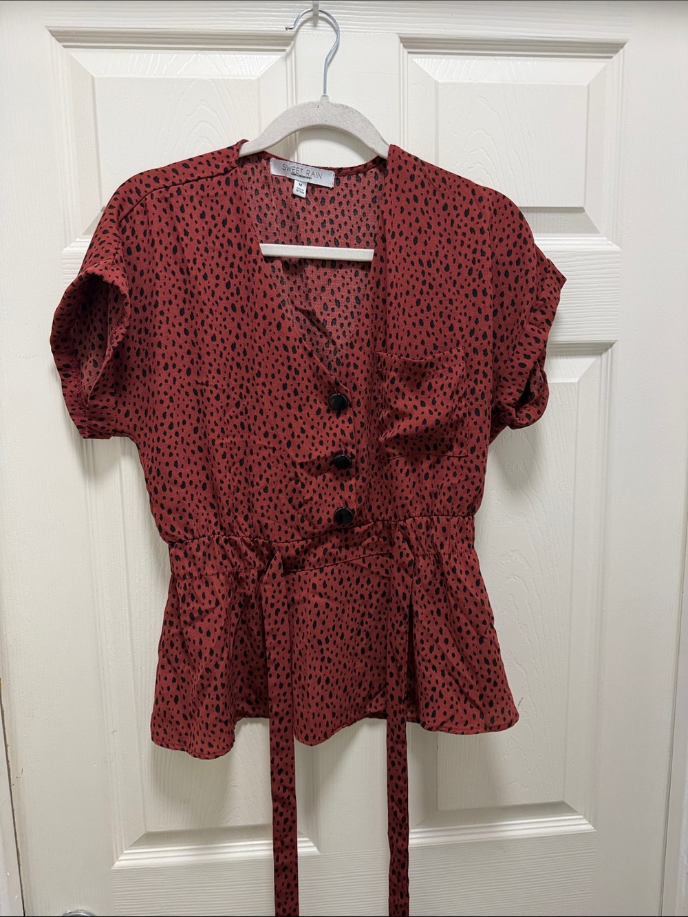 Sweet Rain Rust Red Short Sleeve Button Peplum Blouse with Tie Waist